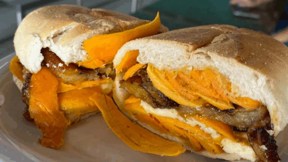 “X-caboquinho” o sanduíche que é patrimônio cultural de Manaus