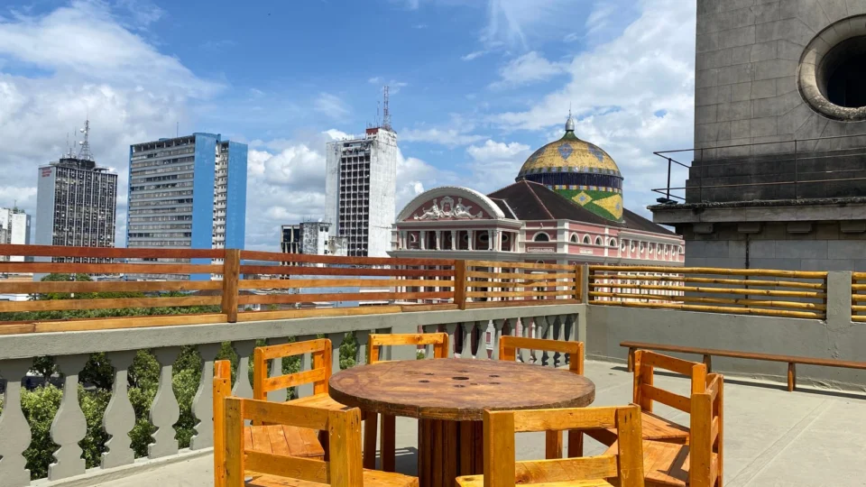Antiga casa de Frades é hotel turístico em Manaus, conheça o lugar