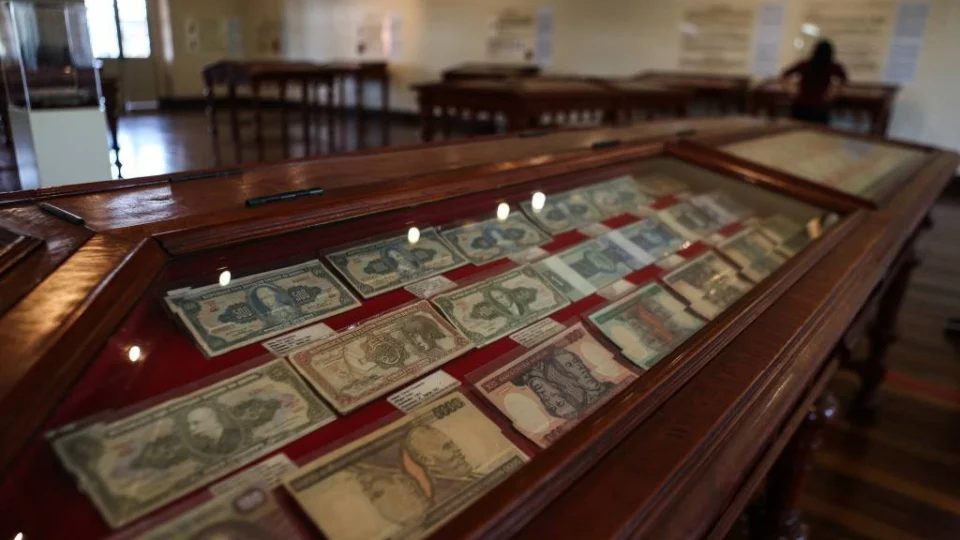 Museu em Manaus tem coleção de cédulas com mais de 35 mil peças, conheça o lugar