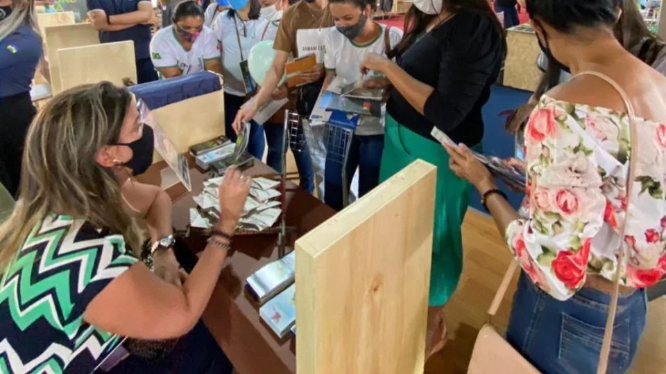 Amazonas apresenta destinos turísticos em Feira Internacional de Turismo da Amazônia