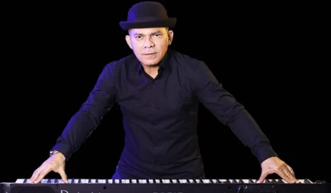 Músico do grupo Carrapicho grava DVD solo no Teatro Amazonas