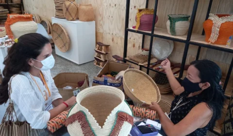 Artesãos do Amazonas faturam mais de R$ 300 mil em Feira Nacional de Artesanato