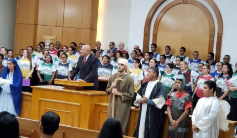 Coral comunitário apresenta sua cantata de Natal em Manaus