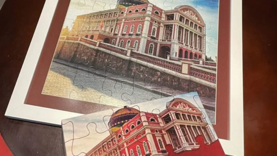 Espaço cultural lança quebra-cabeça em homenagem ao Teatro Amazonas