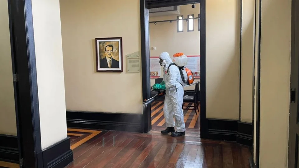 Espaços culturais recebem serviço de sanitização e tem horários diferenciados