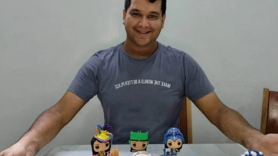 Artista parintinense cria esculturas Pop para empresas de Portugal