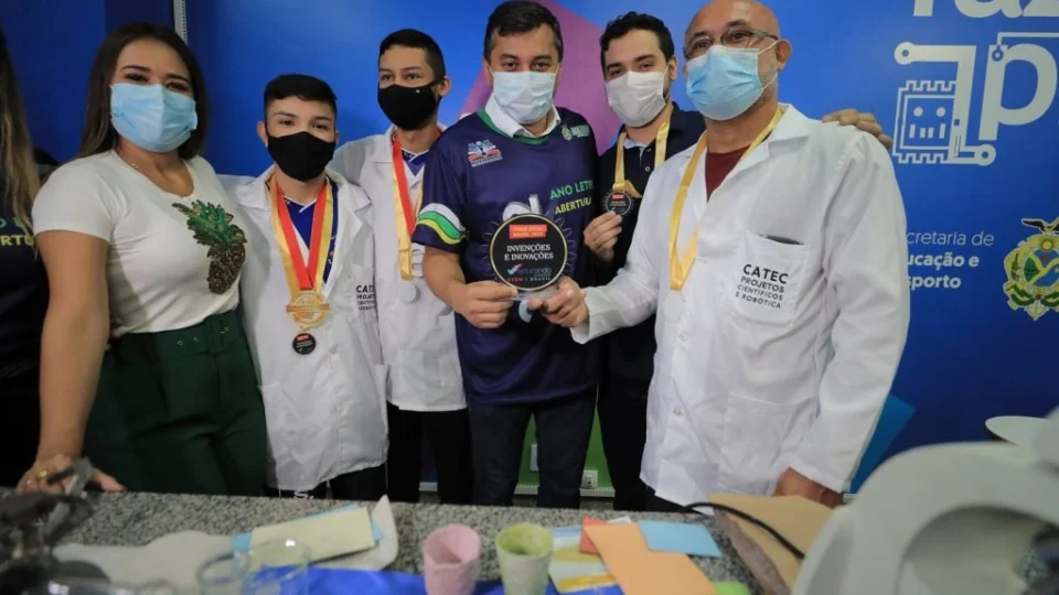 Projeto estudantil em cidade do Amazonas muda trajetória de estudantes