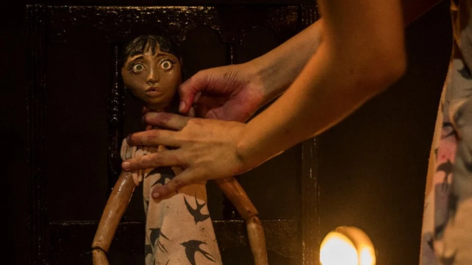 Soufflé de Bodó apresenta nova temporada do espetáculo ‘Alice Músculo + 2’