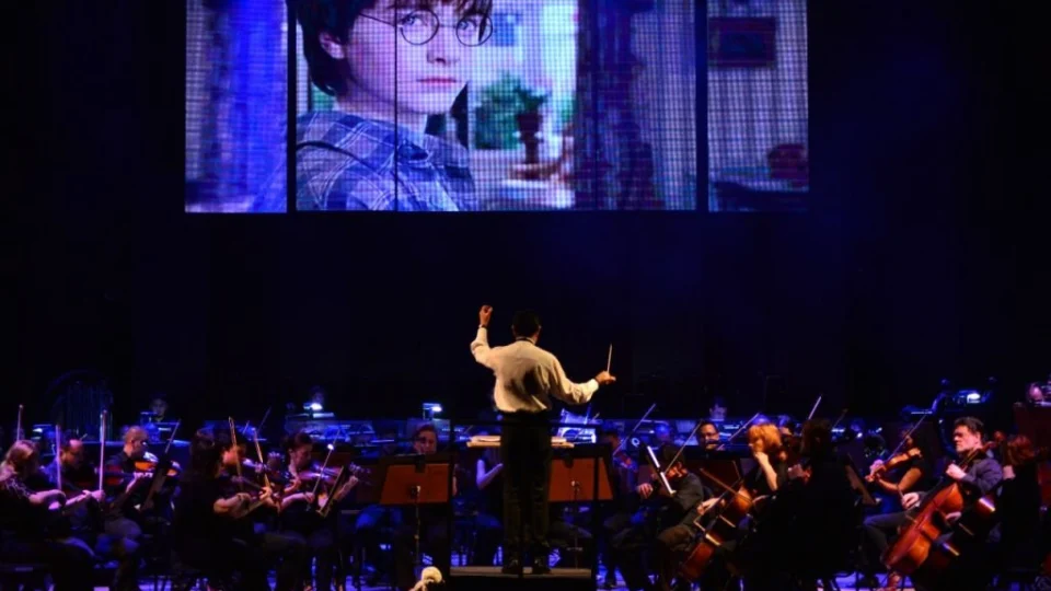 Espetáculo apresenta trilhas sonoras de ‘Harry Potter’, ‘Star Wars’ e ‘O Senhor dos Anéis’