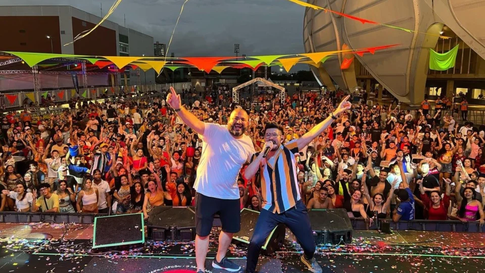 DJ Evandro Jr celebra 30 anos de carreira com mais de 12 horas de show em Manaus