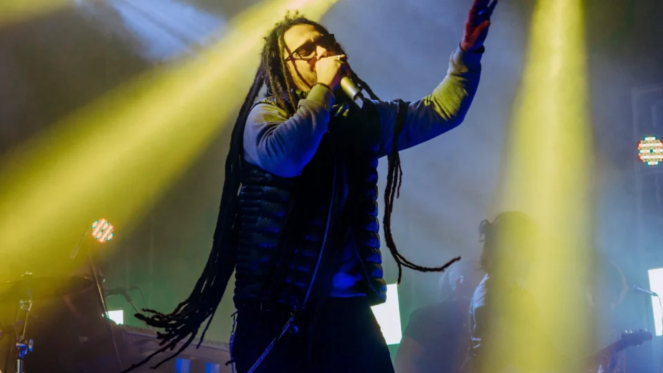 Cantor Marcelo Falcão faz show em Manaus, no Studio 5￼