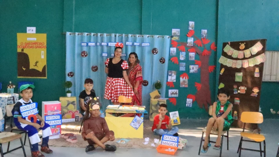 Prefeito de Manaus inaugura semana do livro infantil