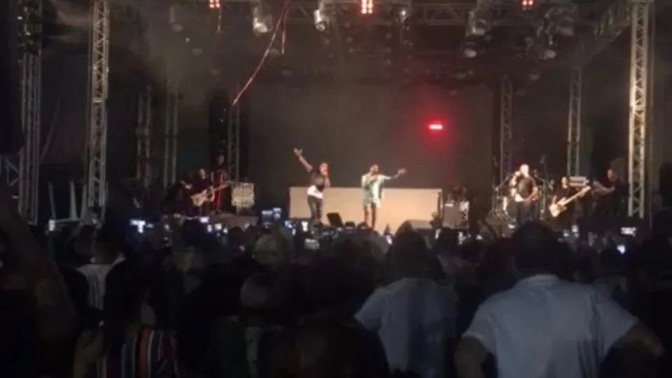 Wesley Safadão encerra o 23º Ecofestival do Peixe-boi de Novo Airão