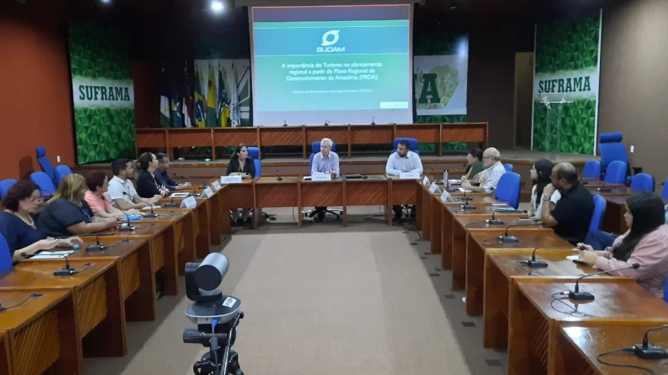 Curso  na Suframa discute medidas dos impactos do turismo