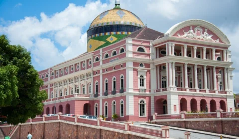Teatro Amazonas é considerado o monumento mais bonito do Brasil, segundo pesquisa on-line internacional