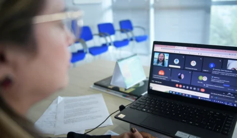 200 guias de turismo da Colômbia recebem capacitação para impulsionar voo Manaus-Bogotá