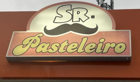 Uma pastelaria com mais de 60 opções de recheios, no Dom Pedro