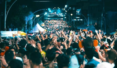 Circuito Vip de Manaus transforma estacionamento da Nilton Lins na Cidade do Carnaval com a realização de três blocos