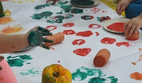 Sábados culturais com arte e diversão para bebês, crianças e famílias