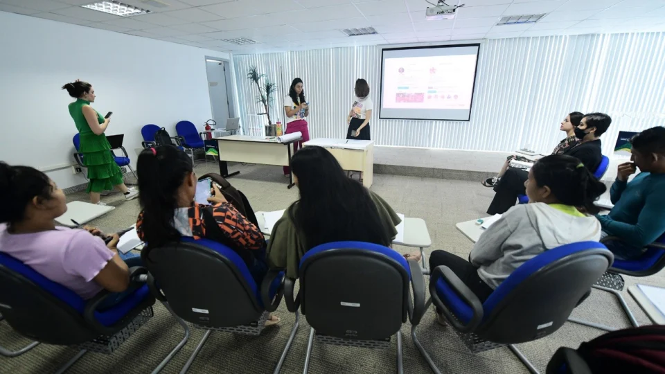 Workshop de marketing digital é realizado com comunidades indígenas