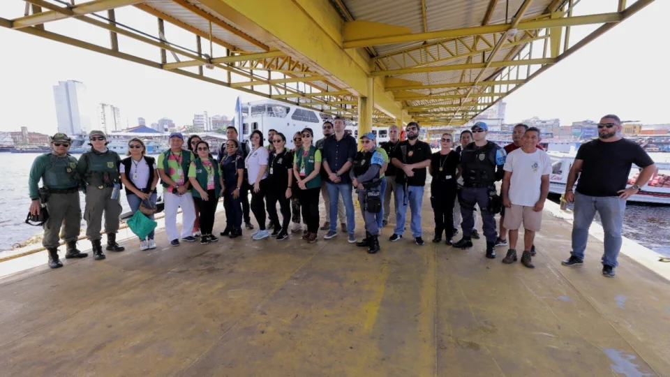 Amazonastur e Ministério do Turismo realizam ação integrada no Lago do Janauari e no Porto de Manaus