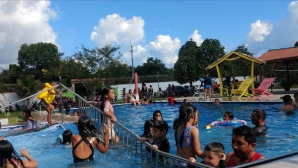 Parintins 2023: Criançada também tem diversão na ilha da magia