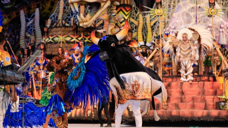 Caprichoso vence 56º Festival Folclórico de Parintins