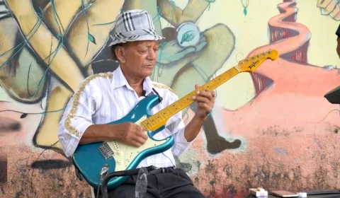 Obra sobre música de Beiradão é destaque no Cineteatro Guarany