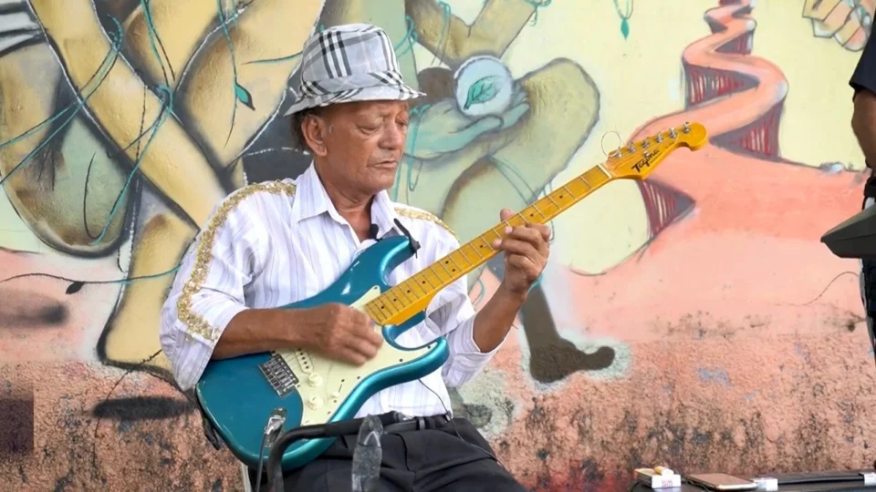 Obra sobre música de Beiradão é destaque no Cineteatro Guarany