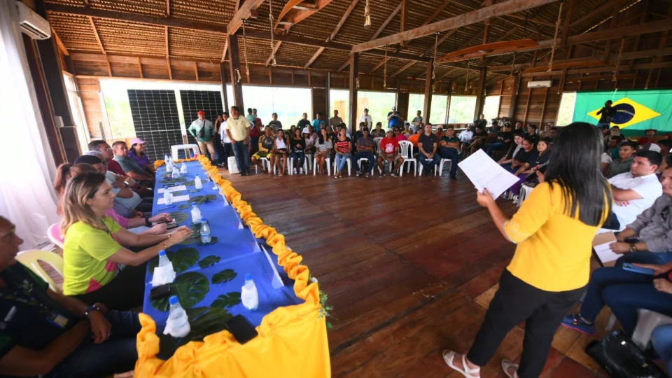 Em Careiro e Autazes, Governo do Amazonas beneficia turismo de pesca esportiva