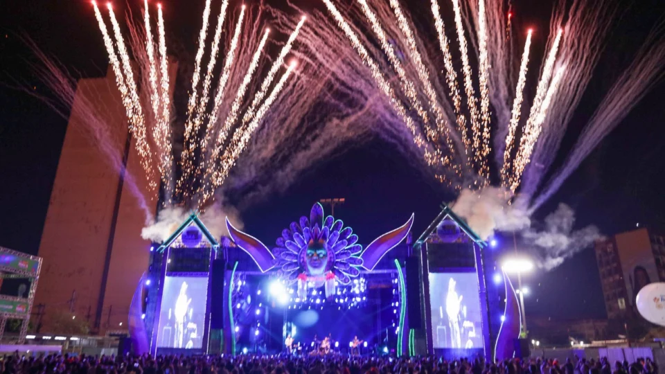 Rock nacional de Biquini invade ‘#SouManaus 2023’ e encerra segunda noite com apresentação memorável