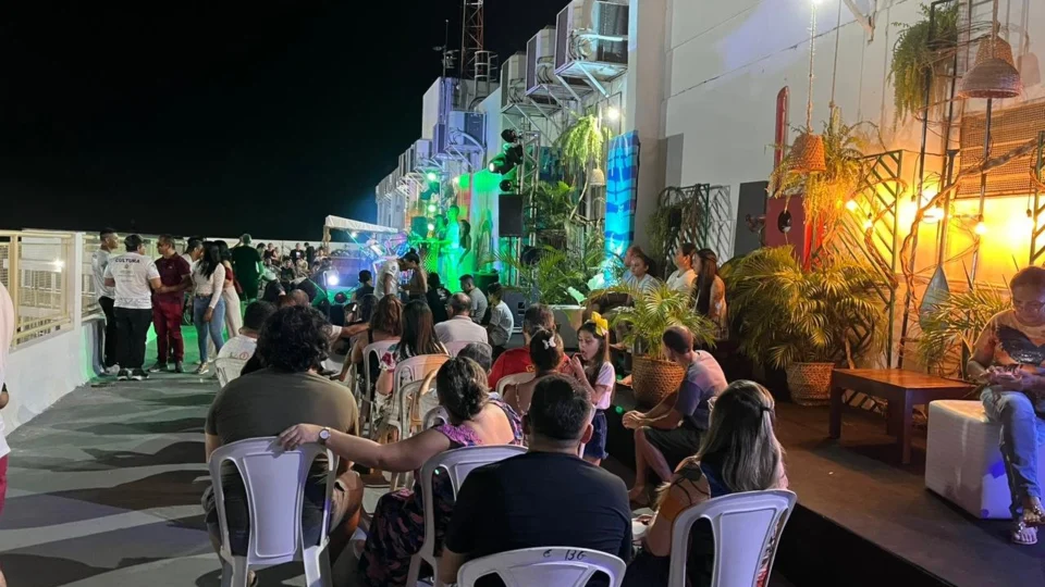 Bumbódromo de Parintins recebe mais uma edição da Feira de Economia Criativa