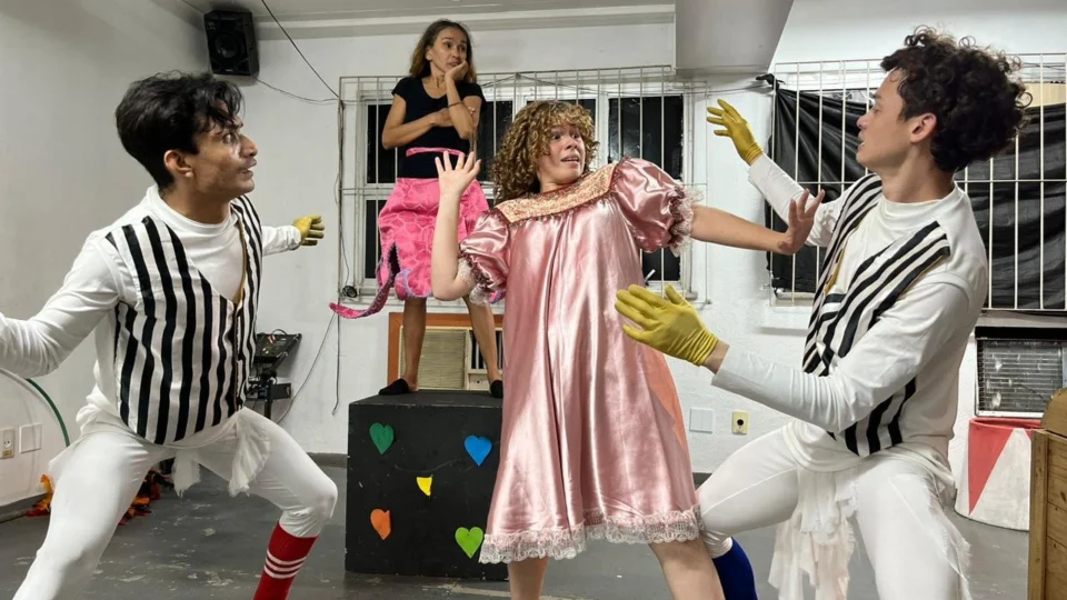 Governo do Amazonas apresenta o musical infantil “Pluft, Plaft, Zuum”, no Teatro Amazonas