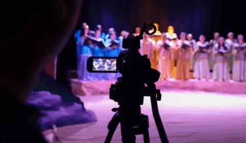 População do interior do Amazonas recebe espetáculos natalinos online