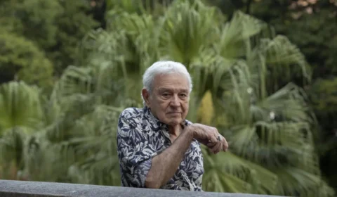 Morre aos 90 anos Carlos Lyra cantor e compositor da bossa nova