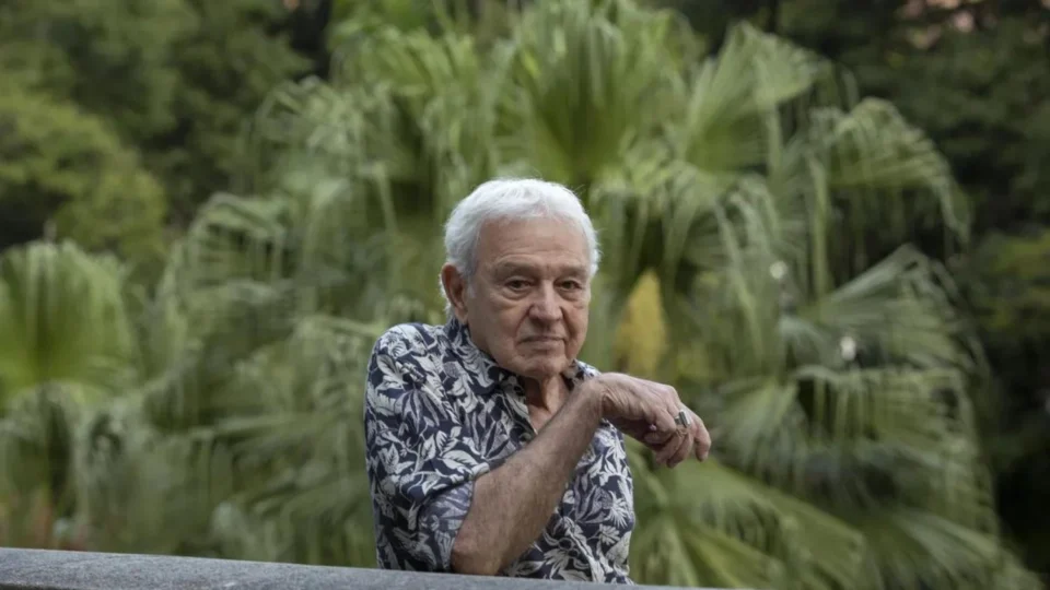 Morre aos 90 anos Carlos Lyra cantor e compositor da bossa nova