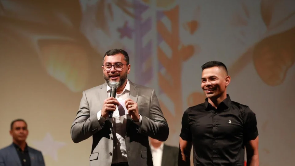 Mural do Bumbódromo 2024 terá arte assinada pelo parintinense Pito Silva