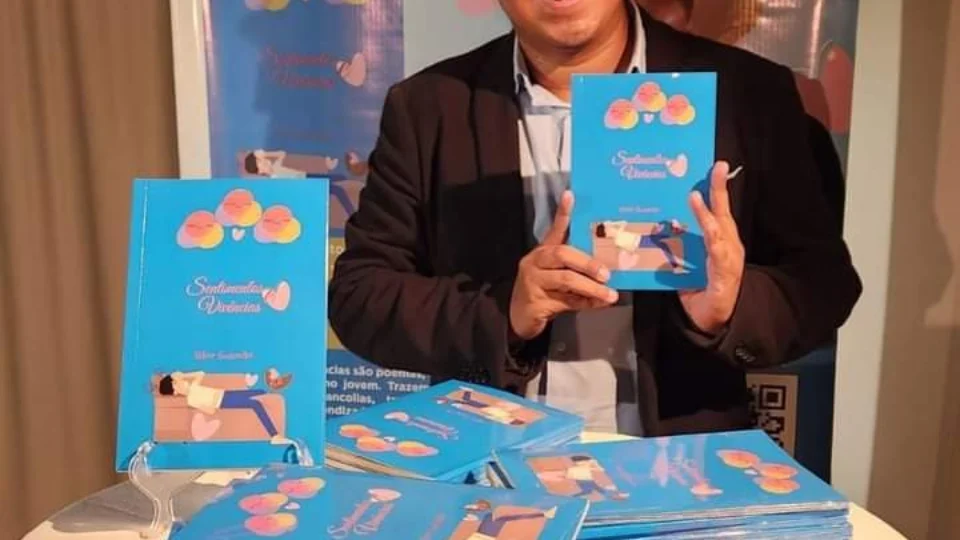 Escritor manauara Vitor Gusmão vence premiação literária nacional em três categorias