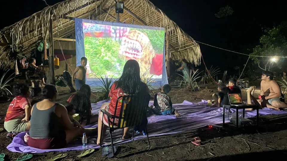 Cineclube Cine Vagalume lança programação cultural gratuita