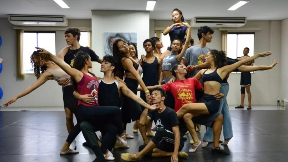 Inscrições para cursos no Liceu Cláudio Santoro, em Parintins, abrem na terça-feira (23)