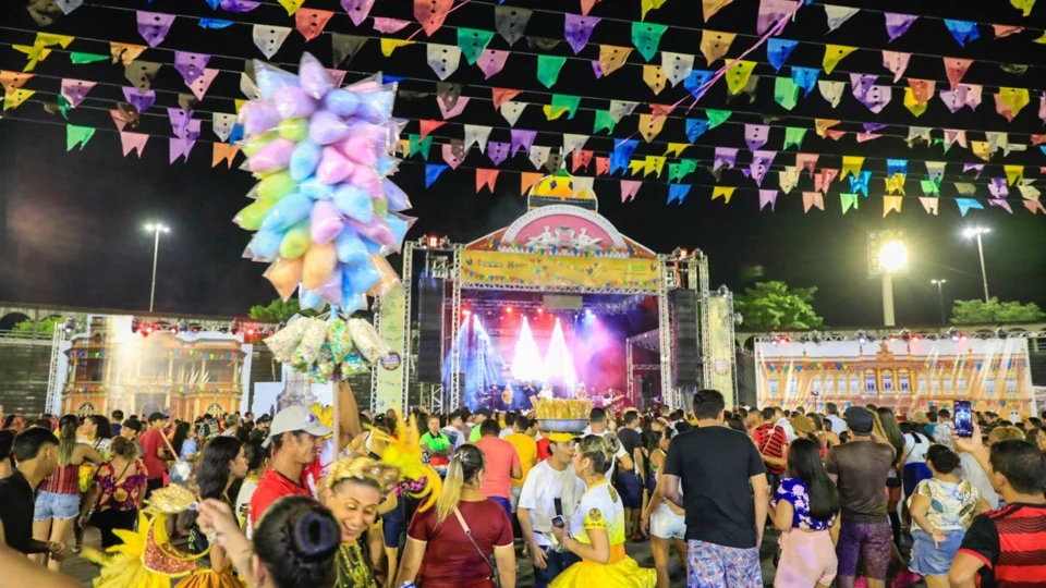 Grupos folclóricos e Banda Canários do Reino abrem o 66º Festival Folclórico do Amazonas – Categoria Ouro