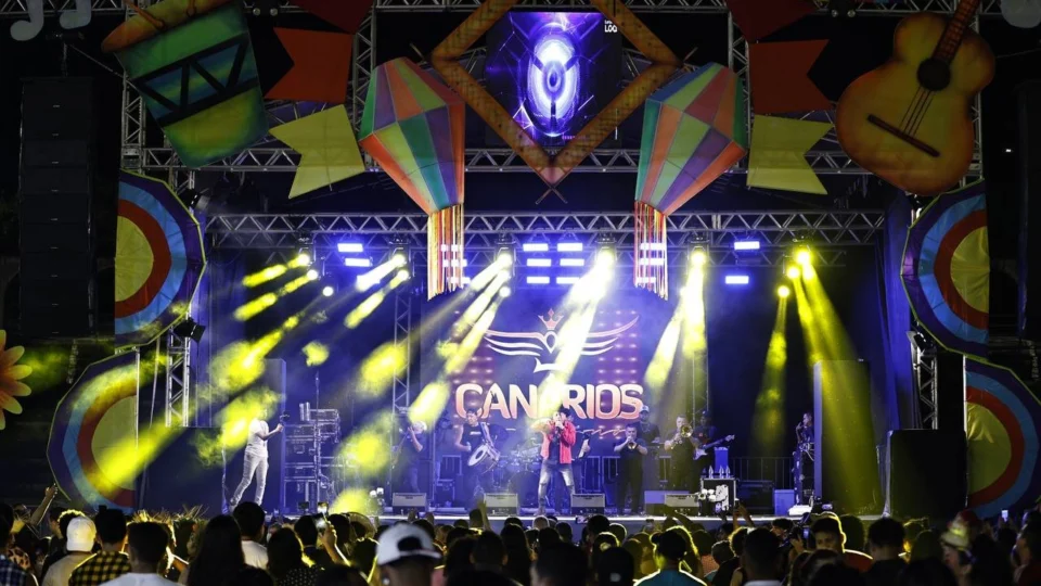 Atração nacional Canários do Reino encanta público na abertura do 66⁰ Festival Folclórico do Amazonas – Categoria Ouro