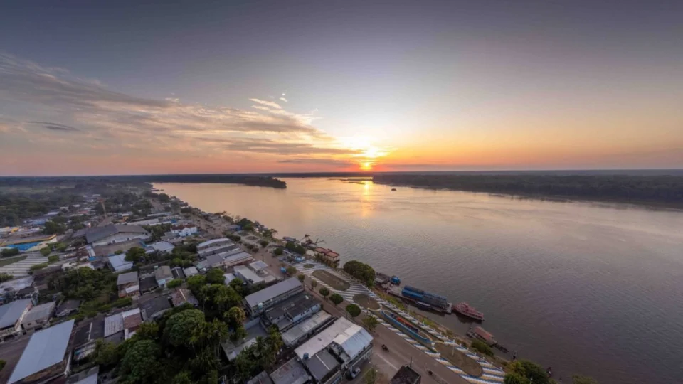 Governo do Amazonas leva pacote de ações aos prestadores de serviços turísticos em Novo Aripuanã
