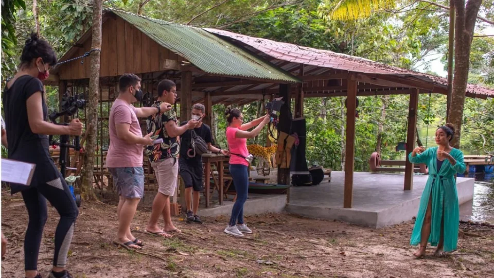 “Amazonas em Libras”: Websérie toda apresentada na Língua Brasileira de Sinais