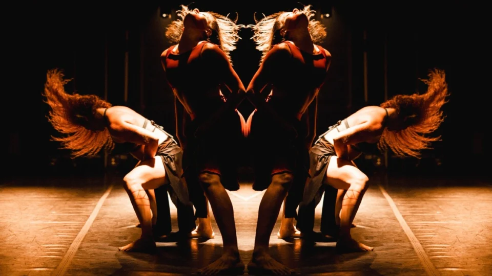 Exposição Comemorativa “CDA 25 anos: Um Balé para Cada Cinco” celebra memórias e legado da dança contemporânea