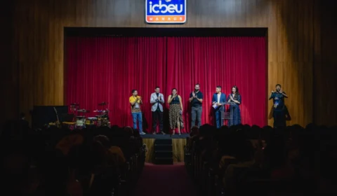 Casa lotada na abertura do Festival de Teatro da Amazônia 2024 no domingo (30)