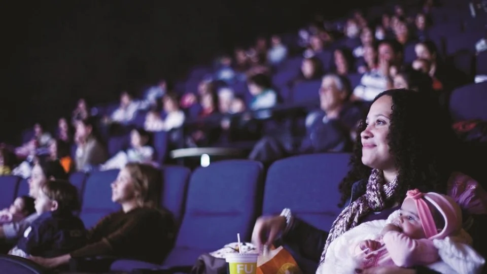 Após dois anos ‘parado’, projeto Cinematerna retorna com ingressos grátis