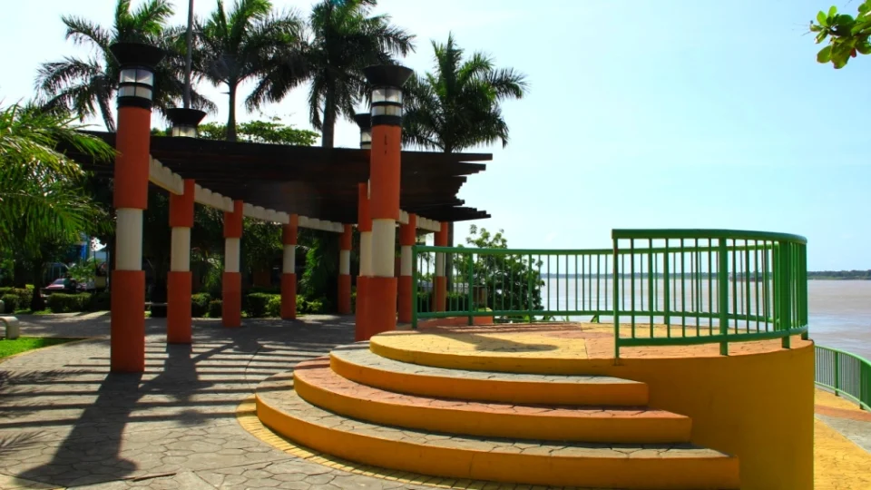 3 lugares para visitar no município de Itacoatiara no Amazonas