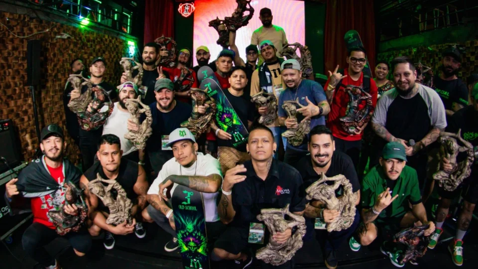 Monster Tattoo Battle Rock Fest une tatuagem e grafite em Manaus no dia 10 de novembro