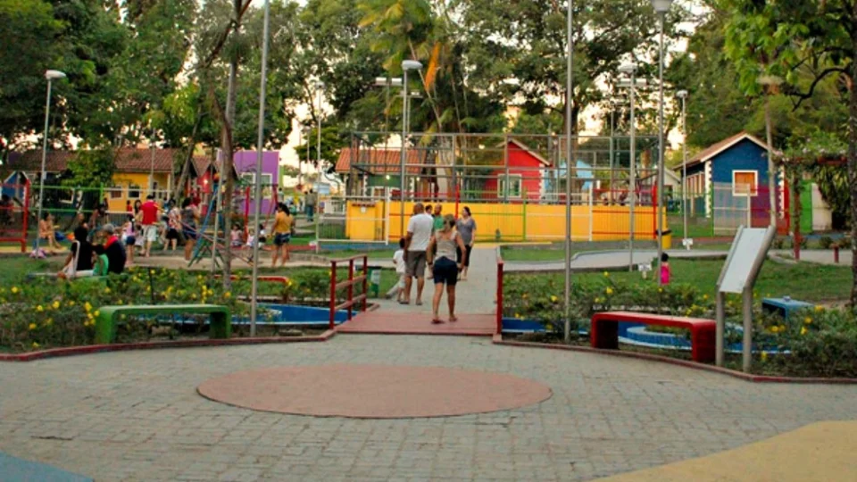 Roteiros em Manaus para passear com a família no dia das crianças